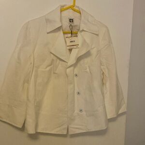 Very nice jacket never used